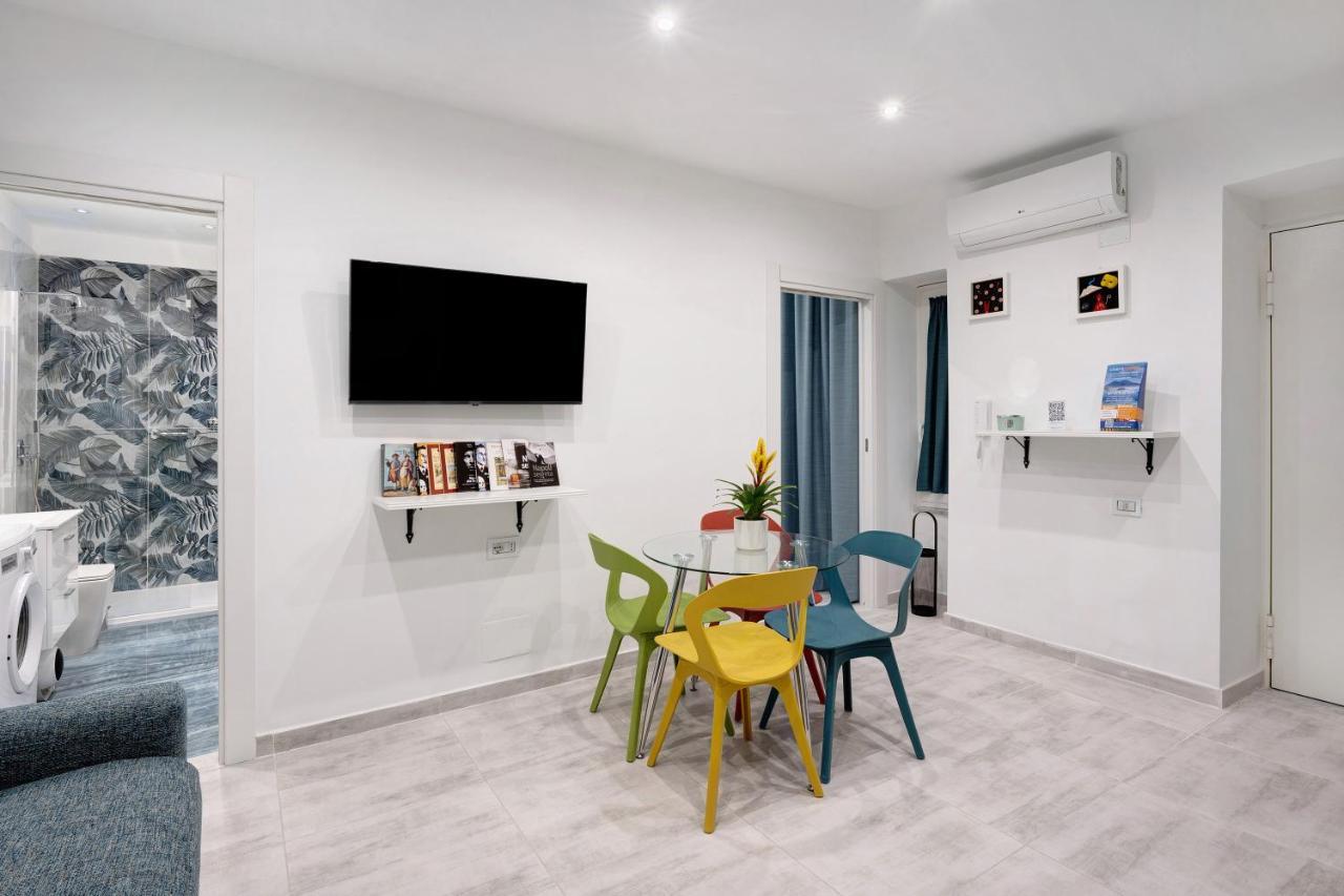 Ampolla House Apartman Nápoly Kültér fotó